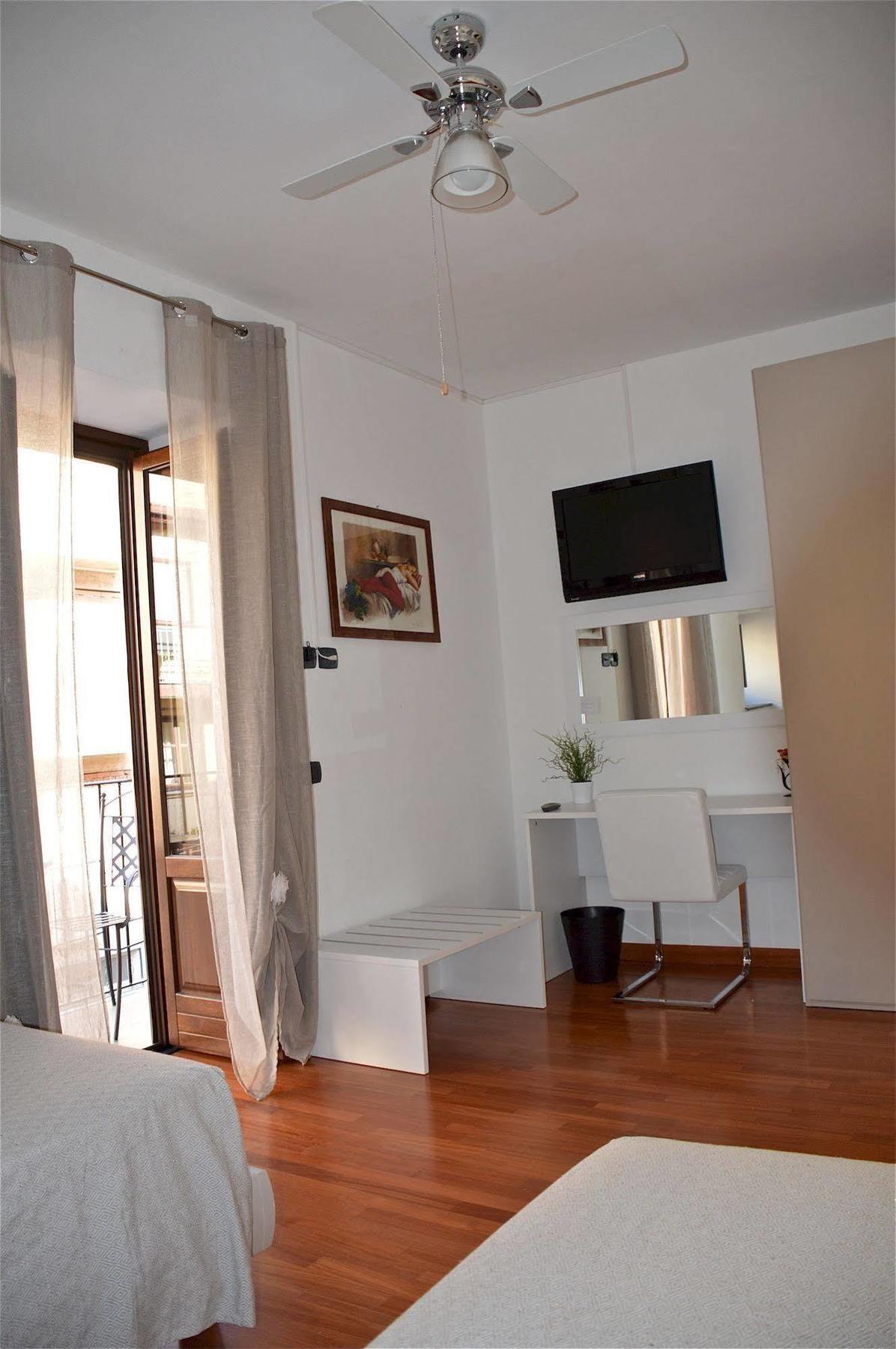 B&B Porta Delle Madonie Campofelice Di Roccella Ngoại thất bức ảnh